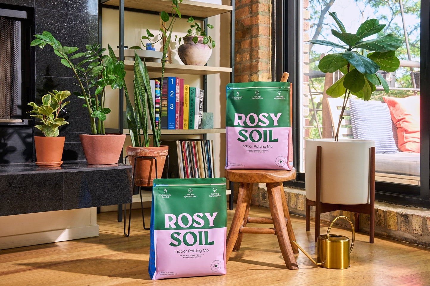 Rosy Indoor Potting Soil - Root Awakening: Sustainable, Peat-Free, Nutrient-Rich Mix for Houseplants, Herbs & Flowers